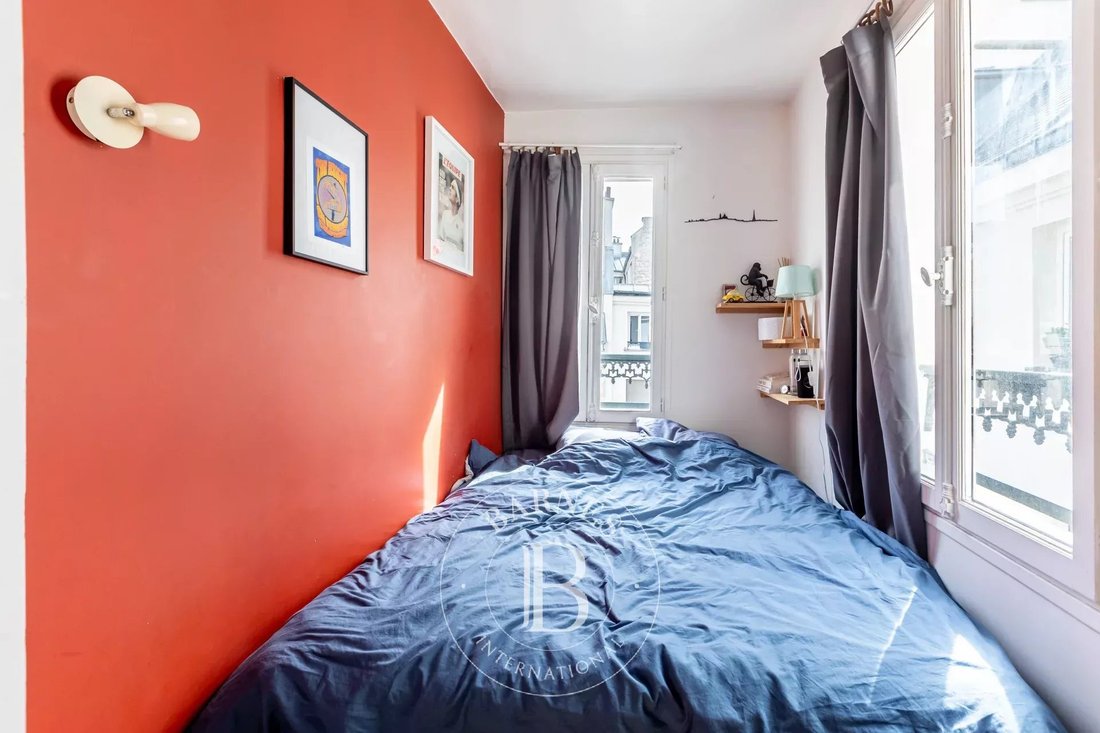 Apartment in Les Halles, Paris 1er Arrondissement, Paris 5 - 17676808