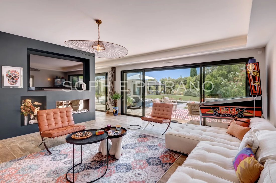 Villa in Mougins, Provence-Alpes-Côte d'Azur, France 4 - 17727981