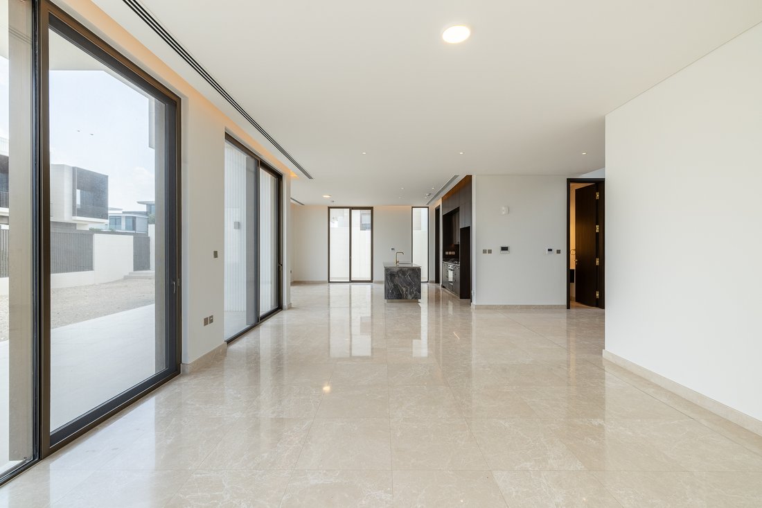 Villa in Hadaeq Sheikh Mohammed Bin Rashid, Dubai, United Arab Emirates 3 - 17727937