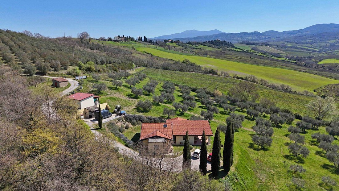 Country House in Cinigiano, Tuscany, Italy 2 - 17731035