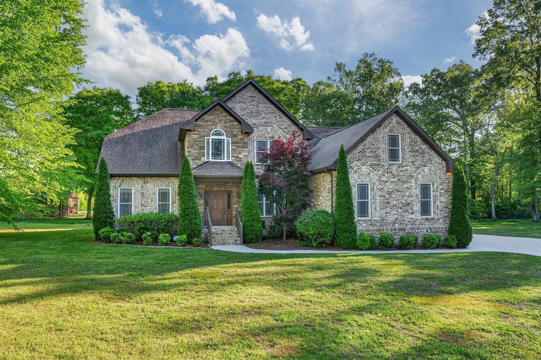 House in Fayetteville, Tennessee, United States 4 - 17400433