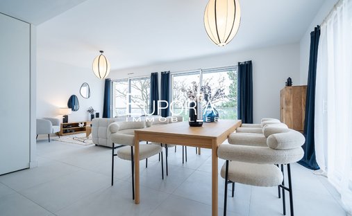 Apartment in Centre et Nord Ouest, Saint-Didier-au-Mont-d'Or, France 1