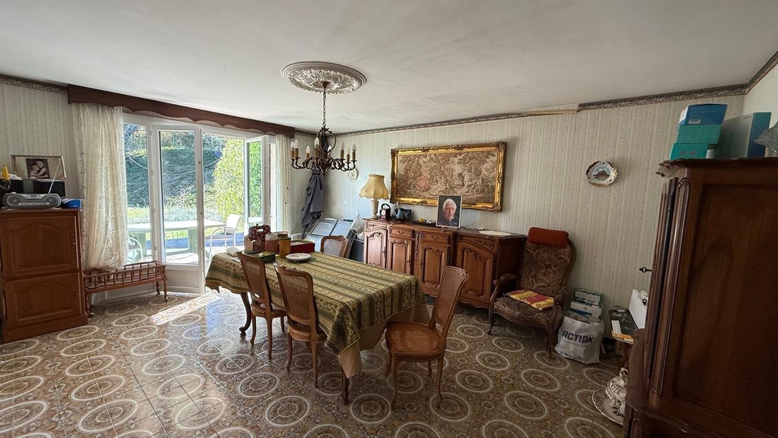 Villa in Granettes-Jauberte-Sainte Anne, Aix-en-Provence, France 4 - 17730261