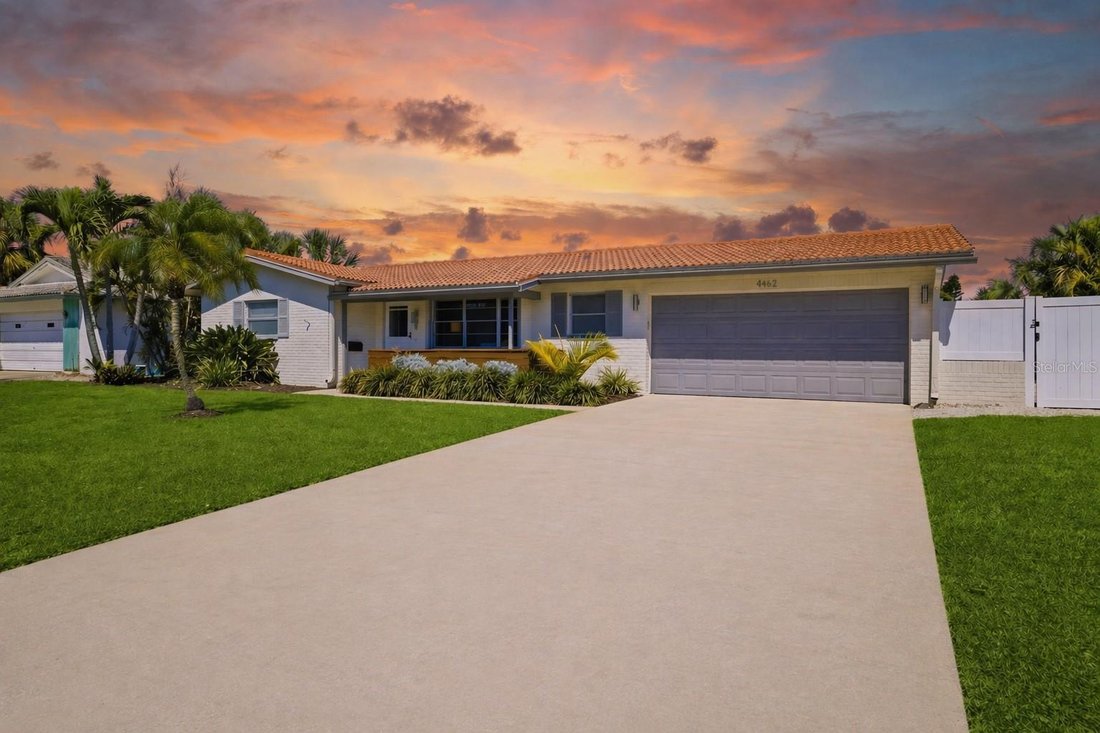 House in St. Petersburg, Florida, United States 1 - 17729903