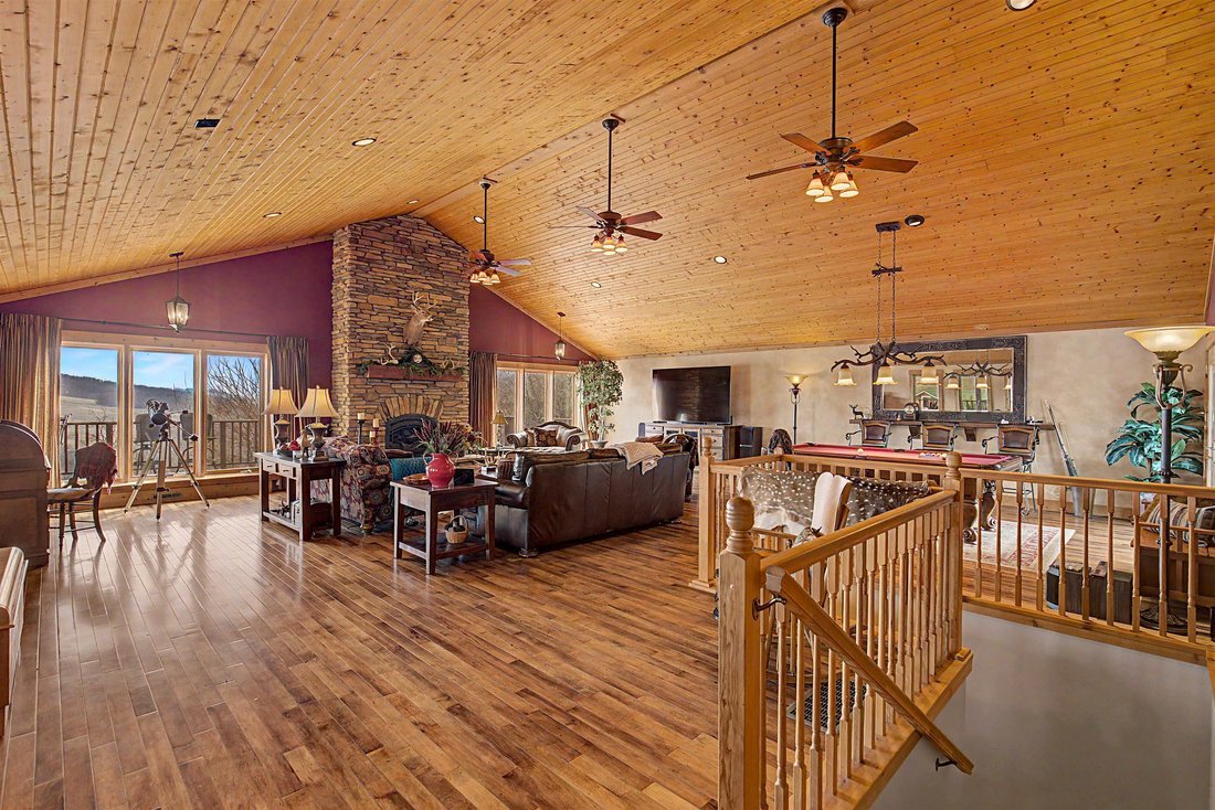 Farm Ranch in Hanover, Illinois, United States 5 - 17731259