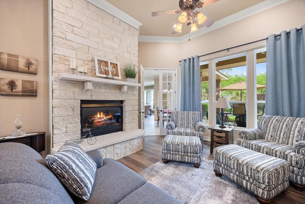 House in Granbury, Texas, United States 5 - 17730476