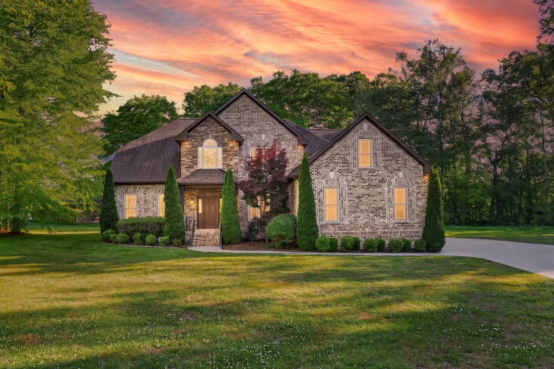 House in Fayetteville, Tennessee, United States 2 - 17400433