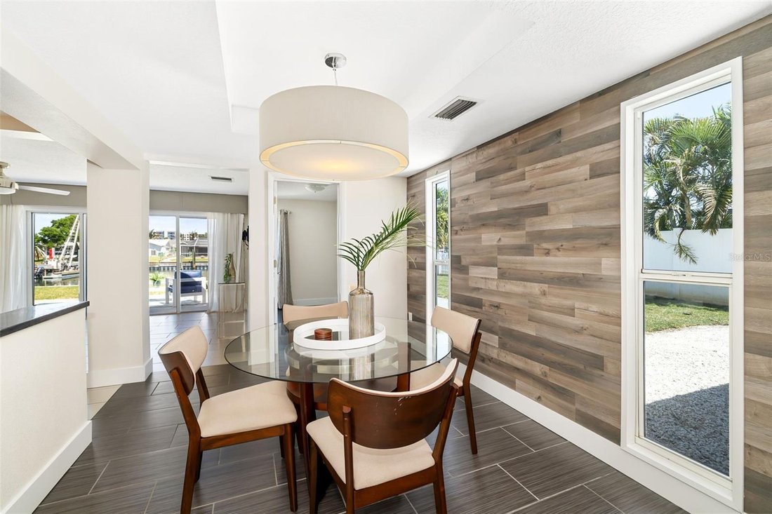 House in St. Petersburg, Florida, United States 5 - 17729903
