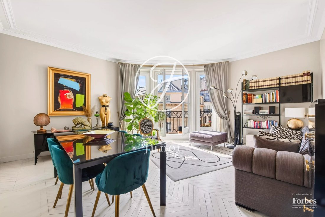 Apartment in Chaillot, Paris 16e Arrondissement, Paris 2 - 17727630