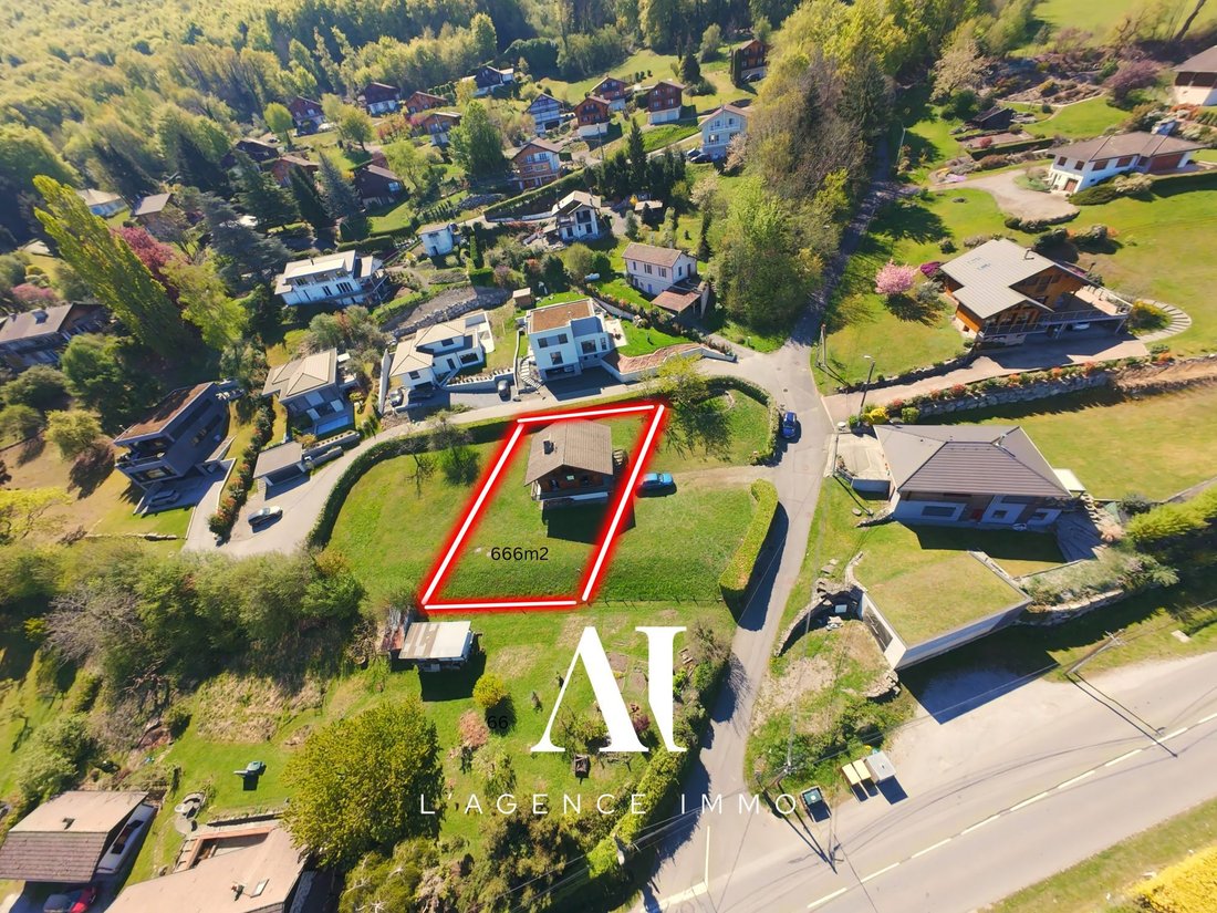 Chalet in Evian-les-Bains, Auvergne-Rhône-Alpes, France 1 - 17724464