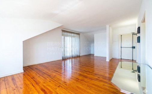Penthouse in Paco de Arcos, Lisbon, Portugal 1