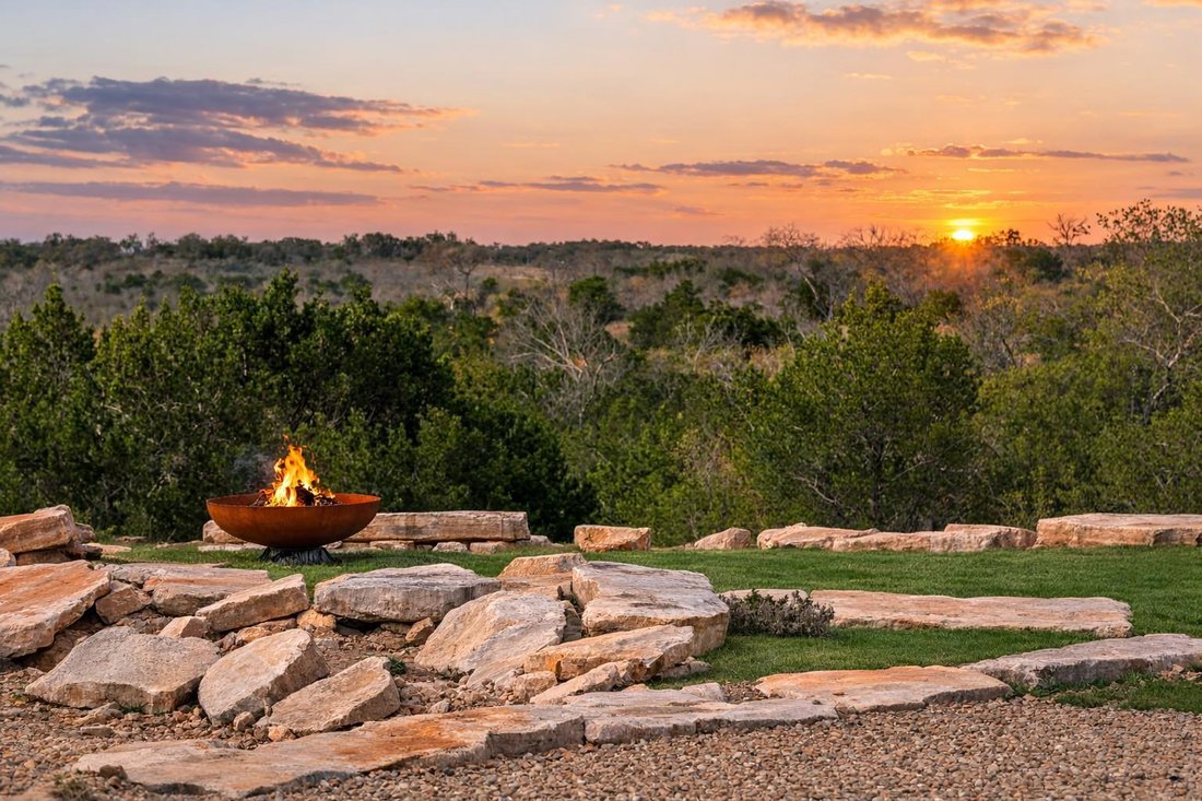 House in Boerne, Texas, United States 2 - 17729840