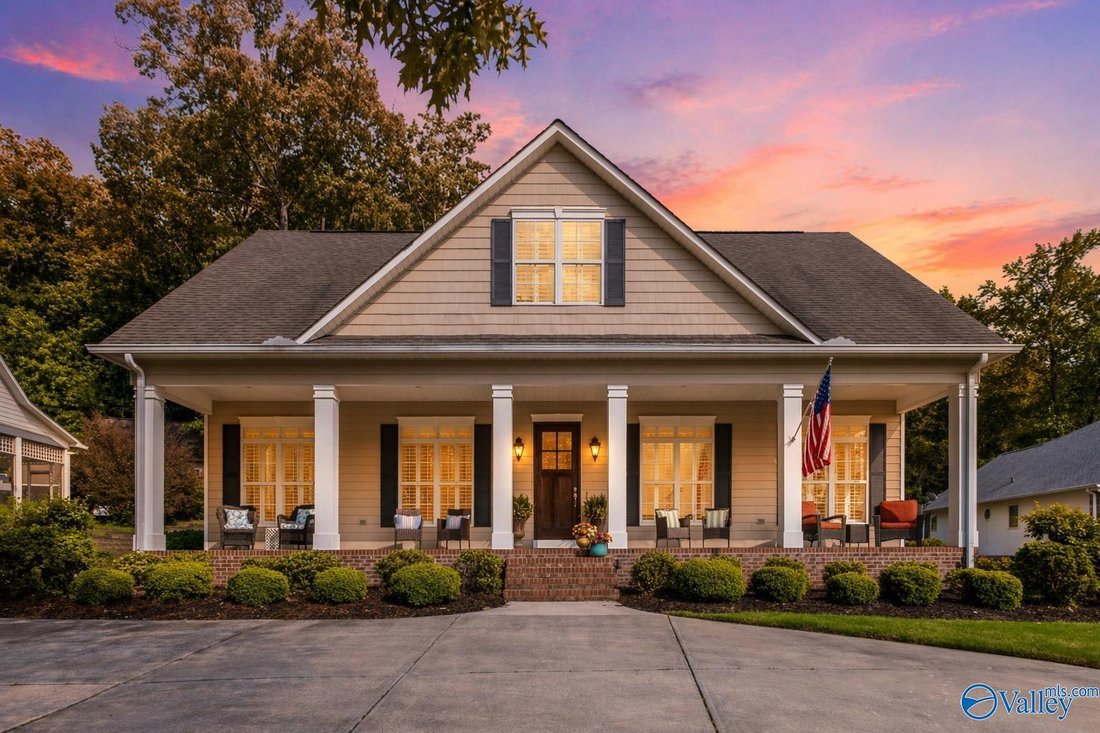 House in Guntersville, Alabama, United States 1 - 17729542