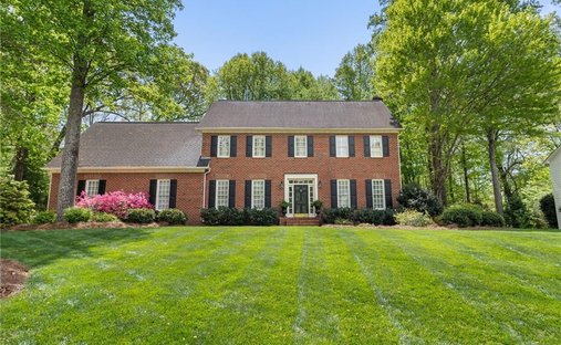 House in Jamestown, North Carolina, United States 1