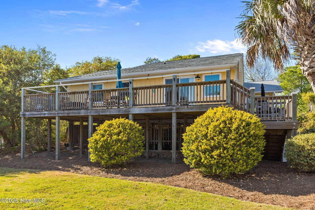Townhouse in Emerald Isle, North Carolina, United States 4 - 17729948