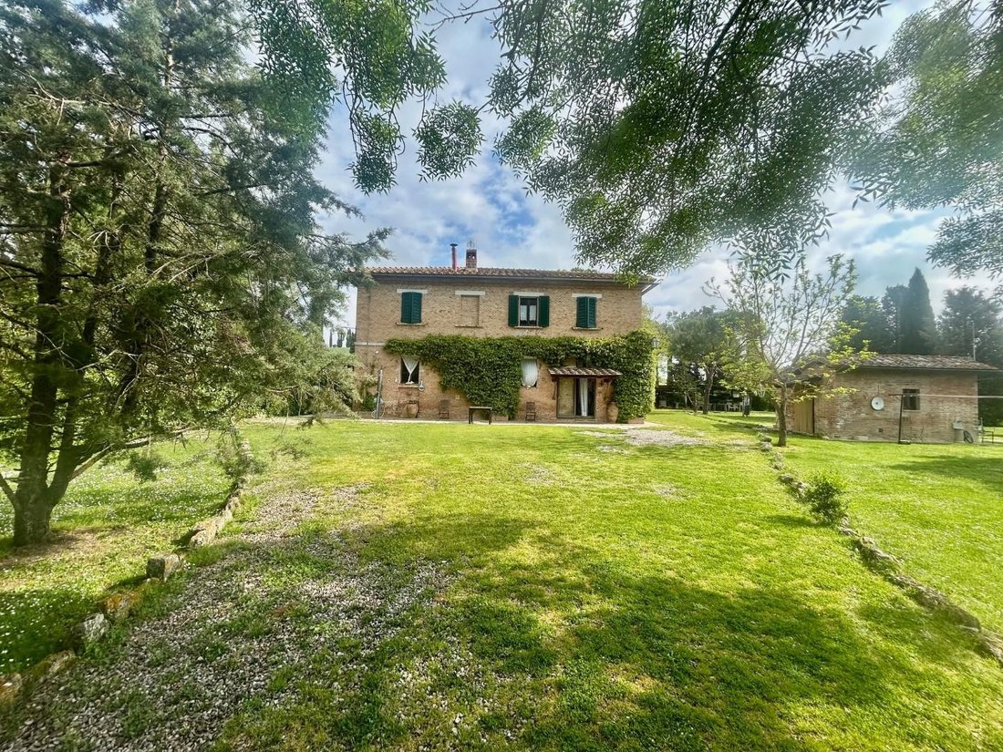 Asciano, Tuscany, Italy 1 - 17730681