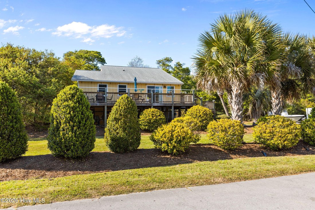 Townhouse in Emerald Isle, North Carolina, United States 1 - 17729948