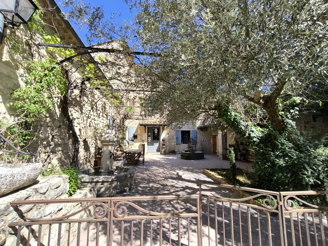 House in Loriol-sur-Drome, Auvergne-Rhône-Alpes, France 1 - 17092579