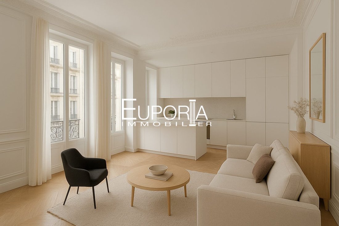 Apartment in Perouses, Paris, Ile-de-France 1 - 17732404