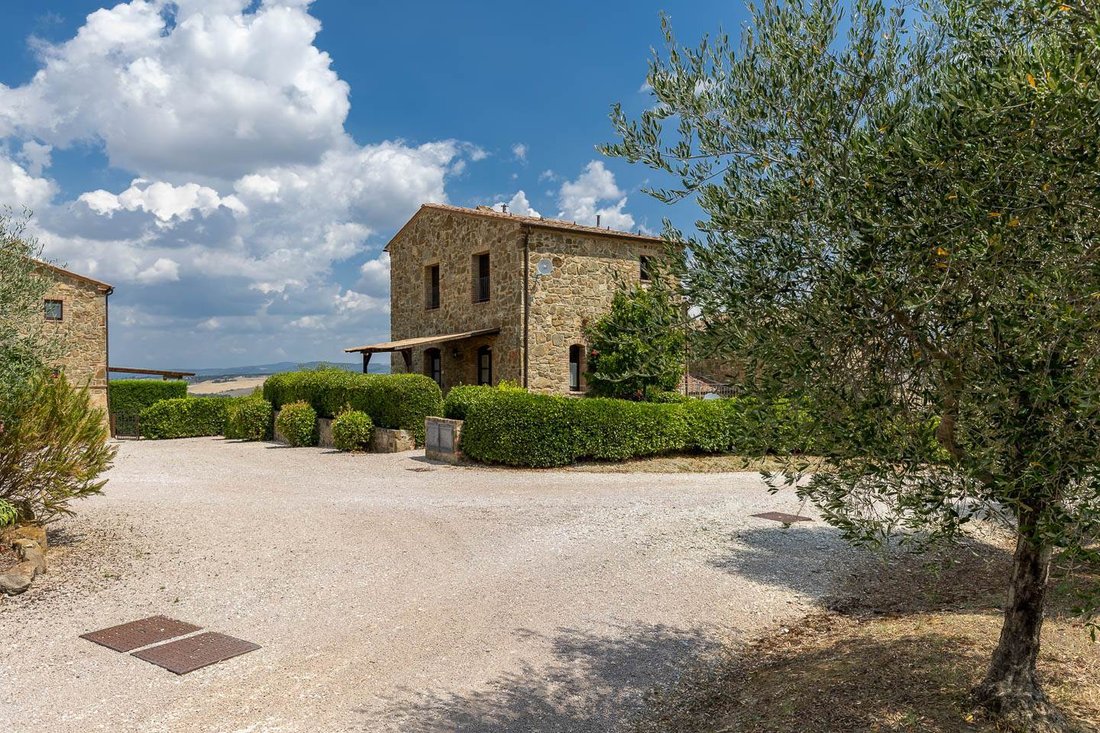 San Giovanni d'Asso, Tuscany, Italy 4 - 17731021