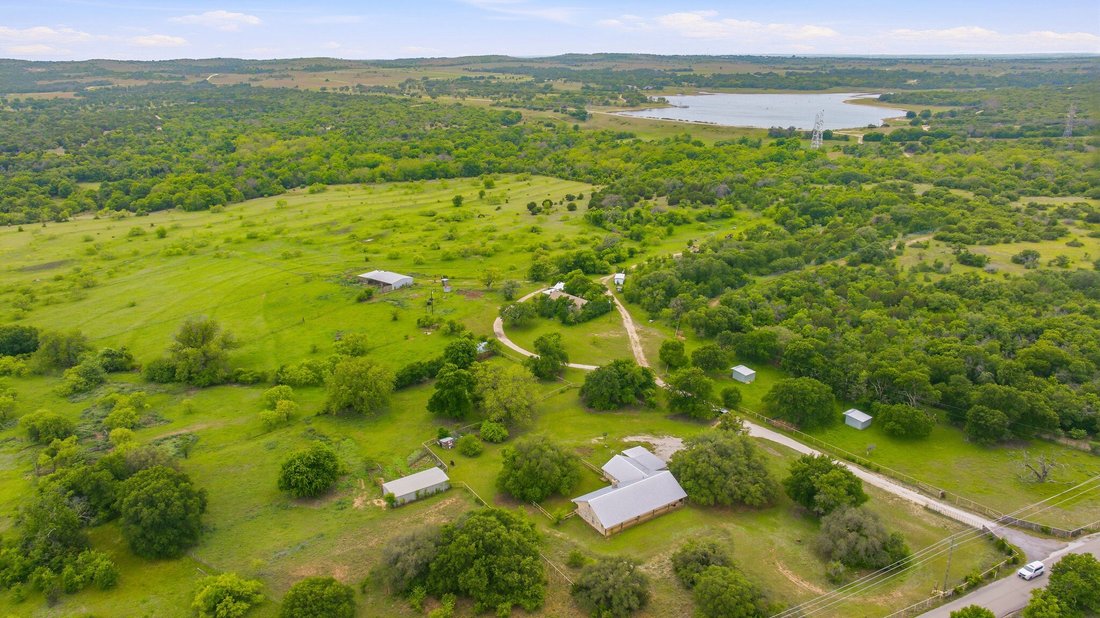 Farm Ranch in Weatherford, Texas, United States 5 - 17731263