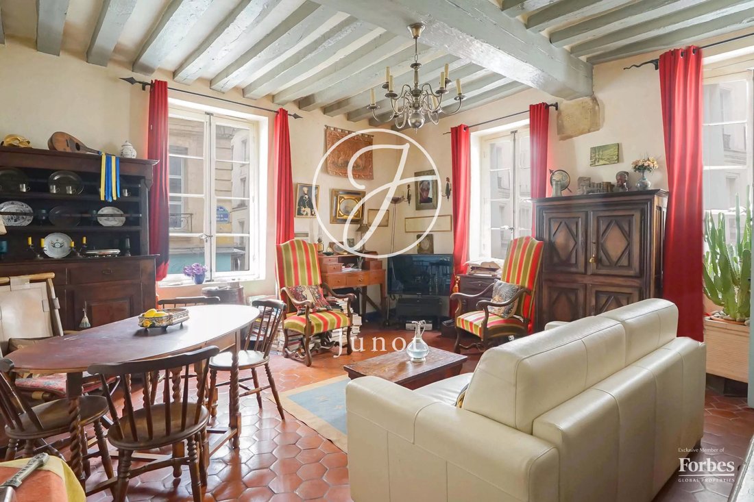 Apartment in Saint Thomas d'Aquin, Paris 7e Arrondissement, Paris 2 - 17721076