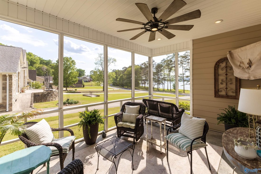 House in Guntersville, Alabama, United States 5 - 17729542
