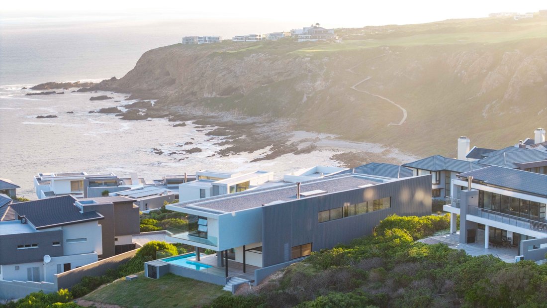 House in Mossel Bay, Western Cape, South Africa 3 - 17730656