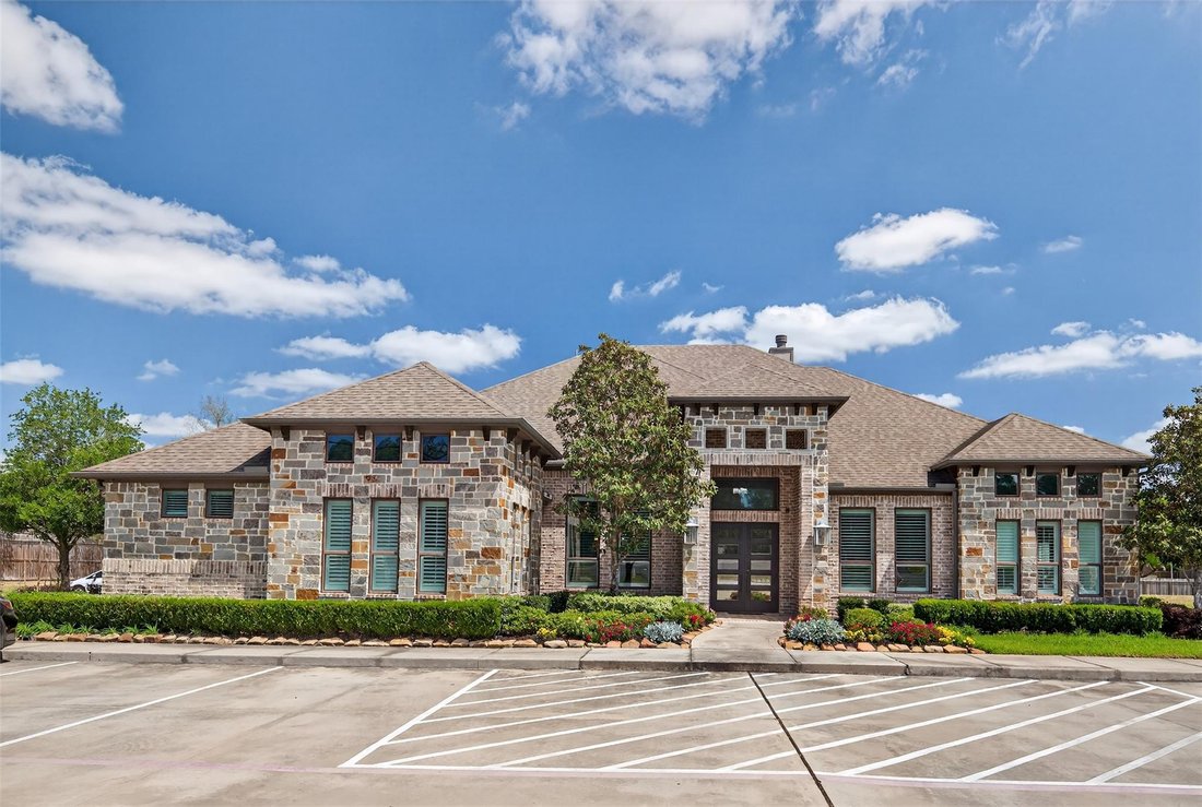 House in Pinehurst, Texas, United States 1 - 17730637