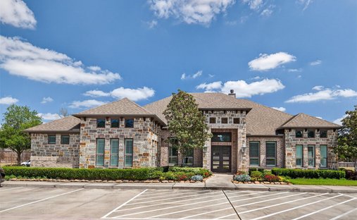 House in Pinehurst, Texas, United States 1