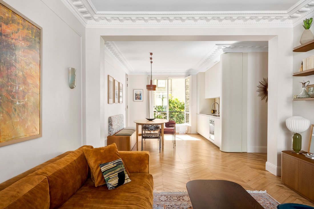 Apartment in Amiraux-Simplon-Poissonniers, Paris 18e Arrondissement, Paris 4 - 17732238