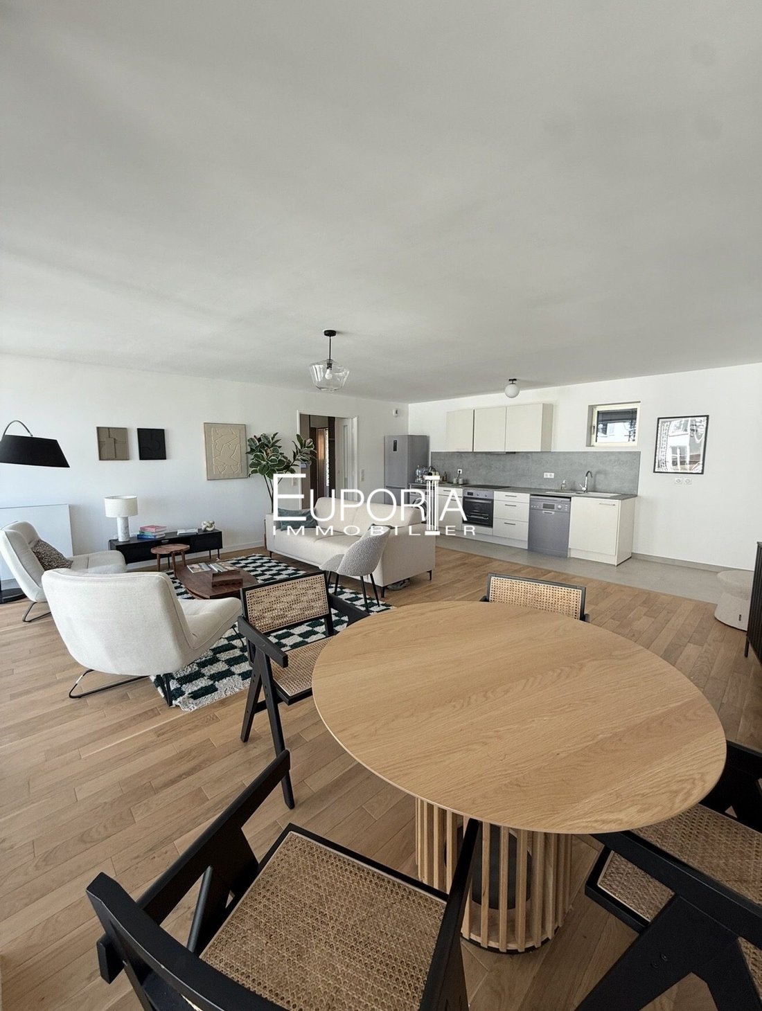 Apartment in Violet Commerce, Paris 15e Arrondissement, Paris 1 - 17732368