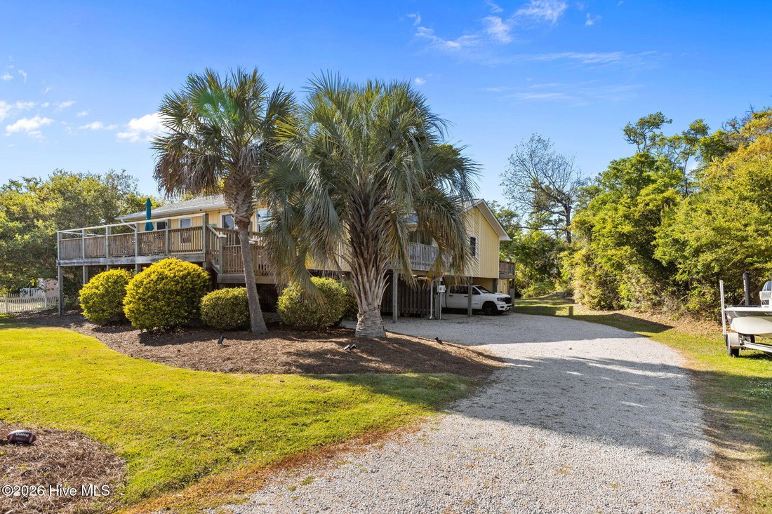Townhouse in Emerald Isle, North Carolina, United States 5 - 17729948