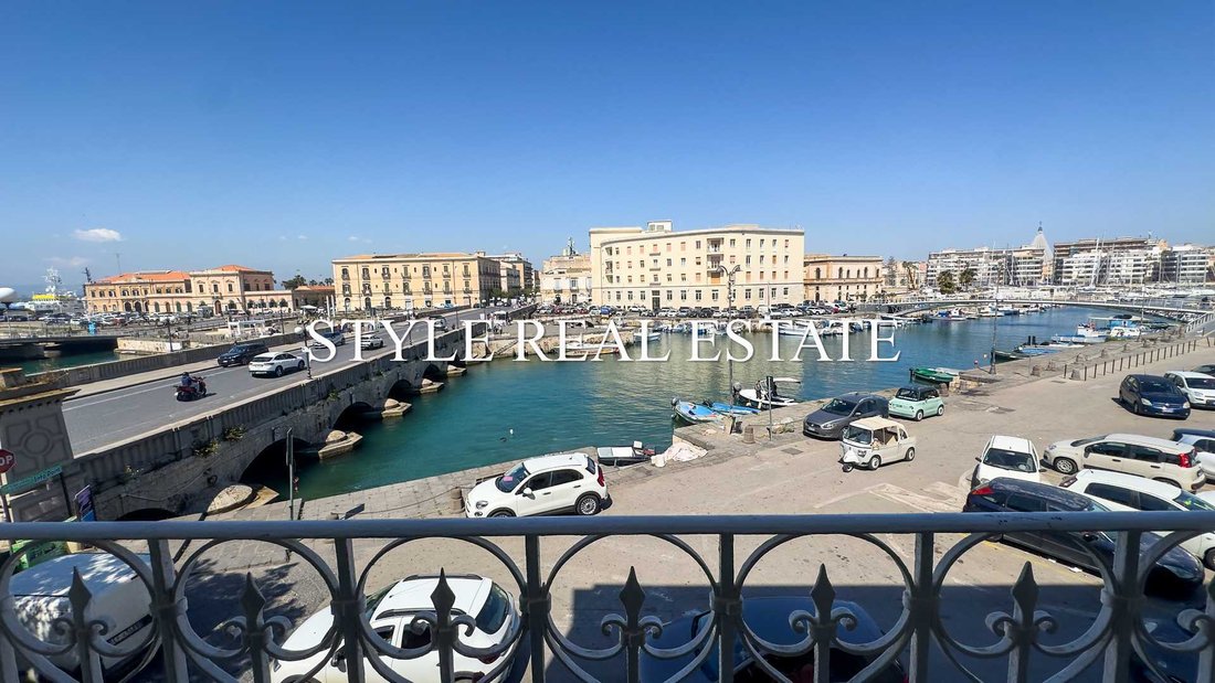 Apartment in Saint Lucia, Fontane Bianche, Sicily 1 - 12635736