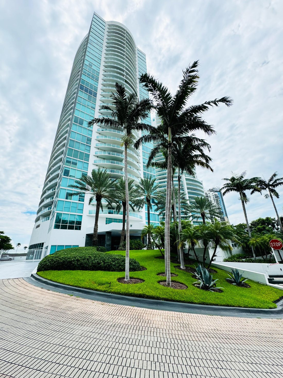 Condo in Miami, Florida, United States 1 - 17732616
