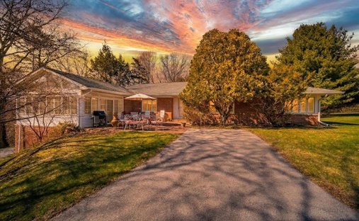 House in Hyde Park, New York, United States 1