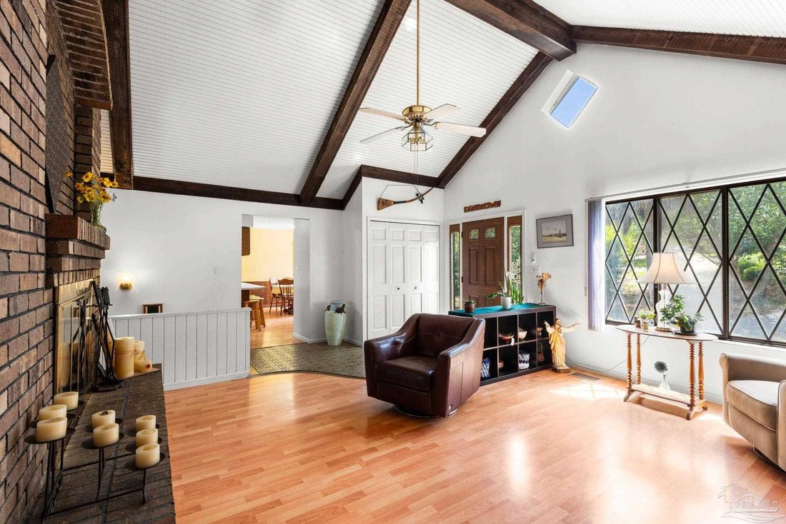 House in Pensacola, Florida, United States 5 - 17732845