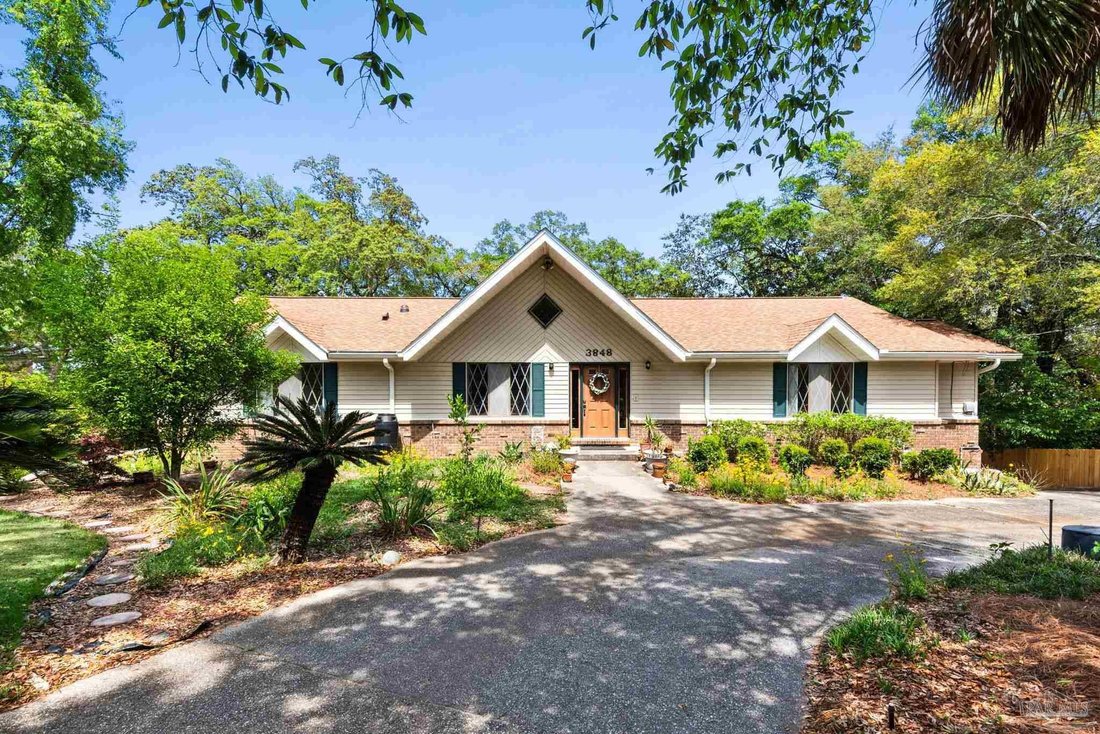 House in Pensacola, Florida, United States 1 - 17732845