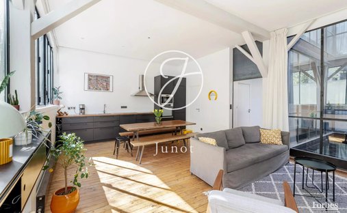 Apartment in Grandes Carrières-Clichy, Paris 18e Arrondissement, Paris 1