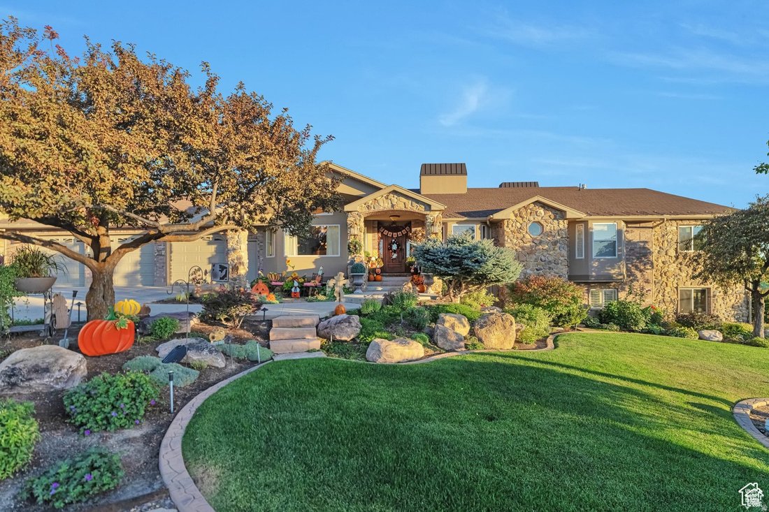 House in Hyde Park, Utah, United States 1 - 17733096