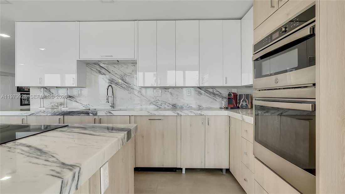 Condo in Fort Lauderdale, Florida, United States 5 - 17732841