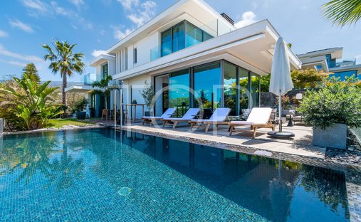 Villa in Guia de Isora, Canary Islands, Spain 1