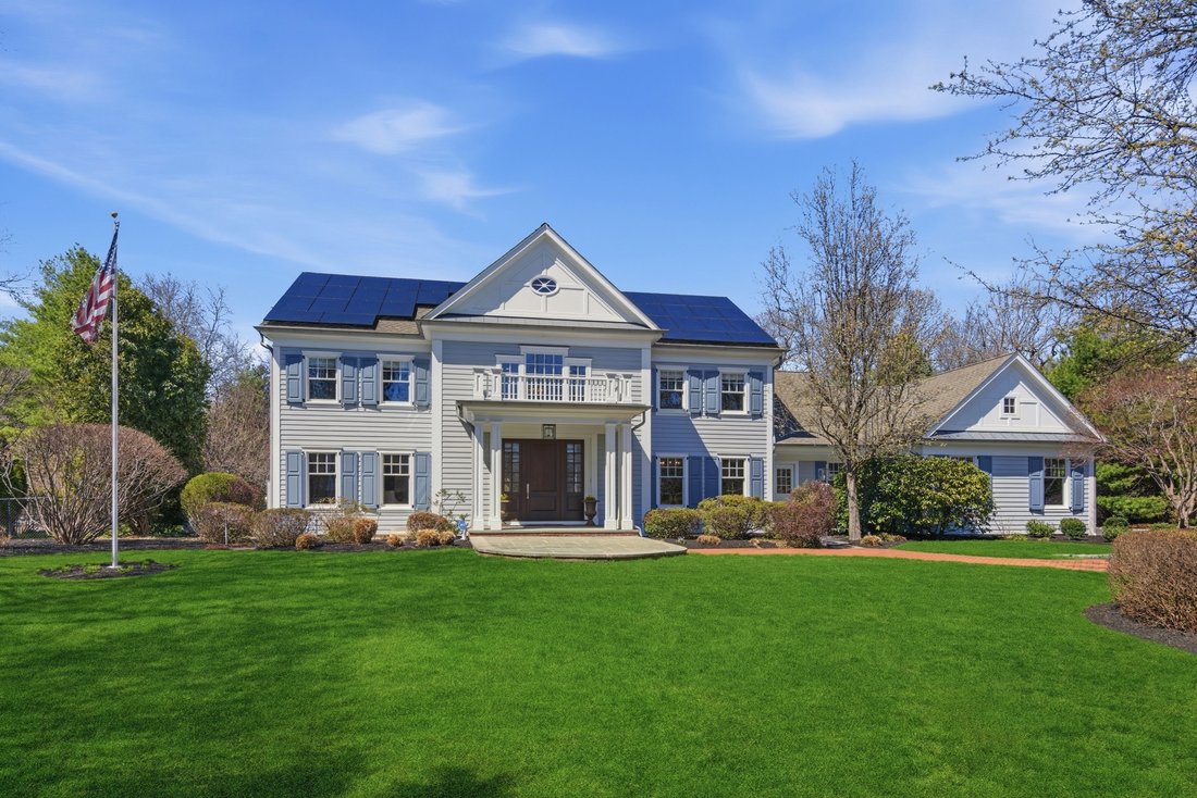 Cold Spring Harbor, New York, United States 1 - 17733112