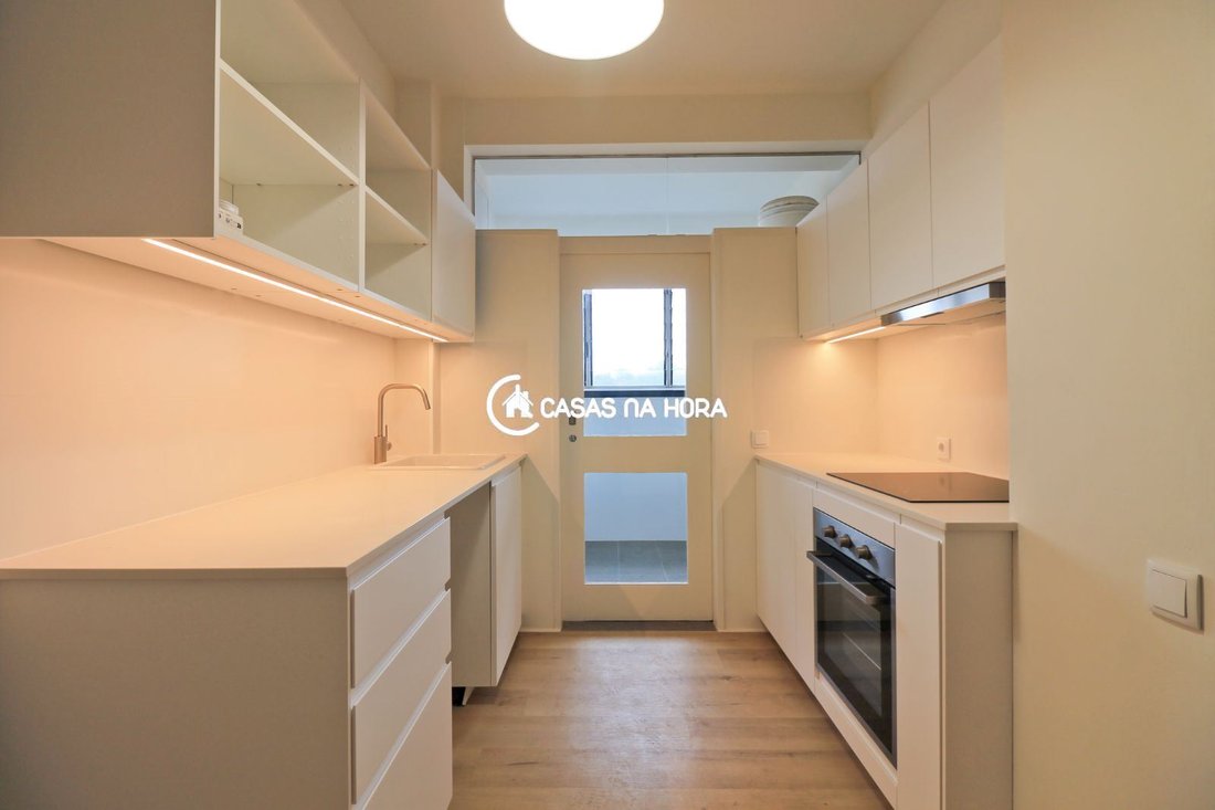 Apartment in Senhora da Hora, Porto District, Portugal 3 - 17733126