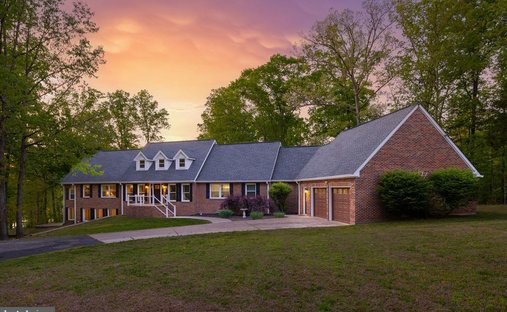 House in Mineral, Virginia, United States 1
