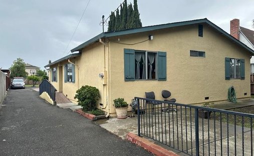 House in Hayward, California, United States 1