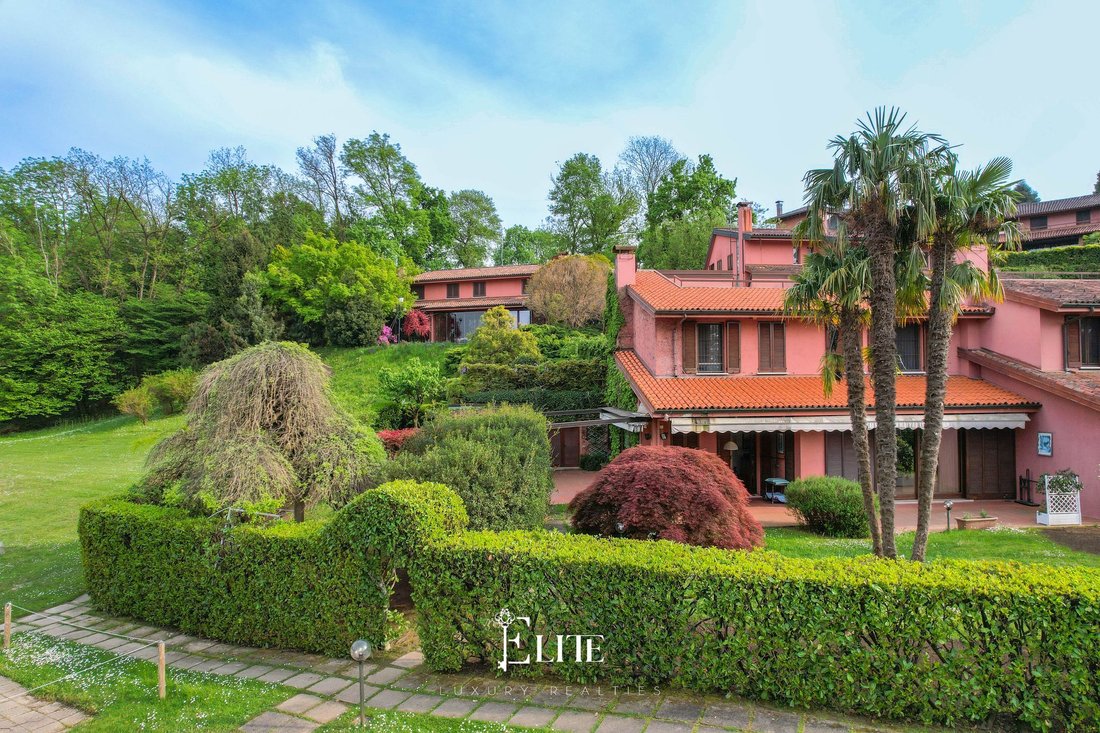 Villa in Bodio Lomnago, Lombardy, Italy 3 - 17733201