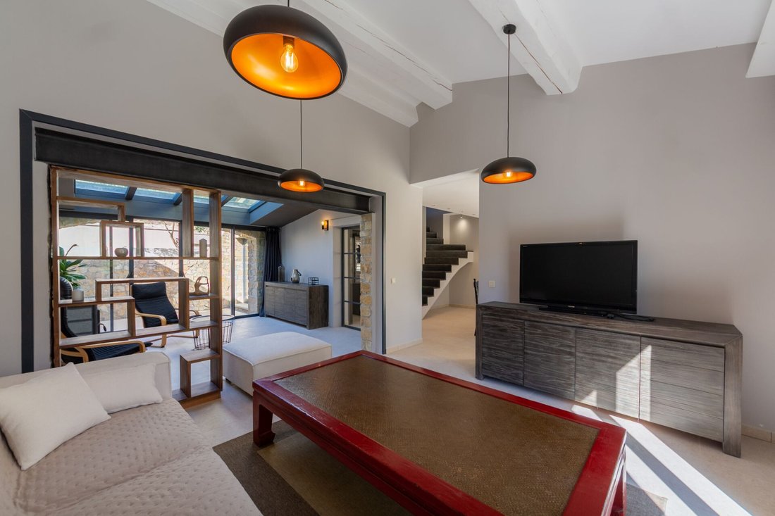 Villa in Grimaud, Provence-Alpes-Côte d'Azur, France 2 - 17733307