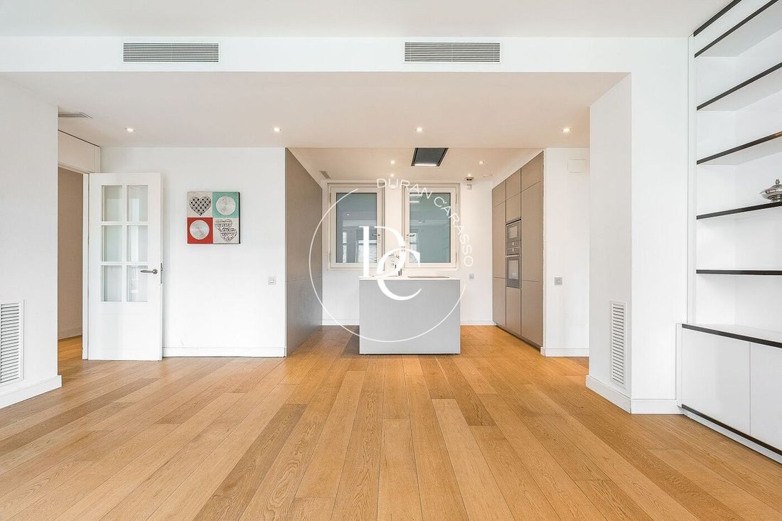 Apartment in Ciutat Vella, Barcelona, Spain 5 - 17733253