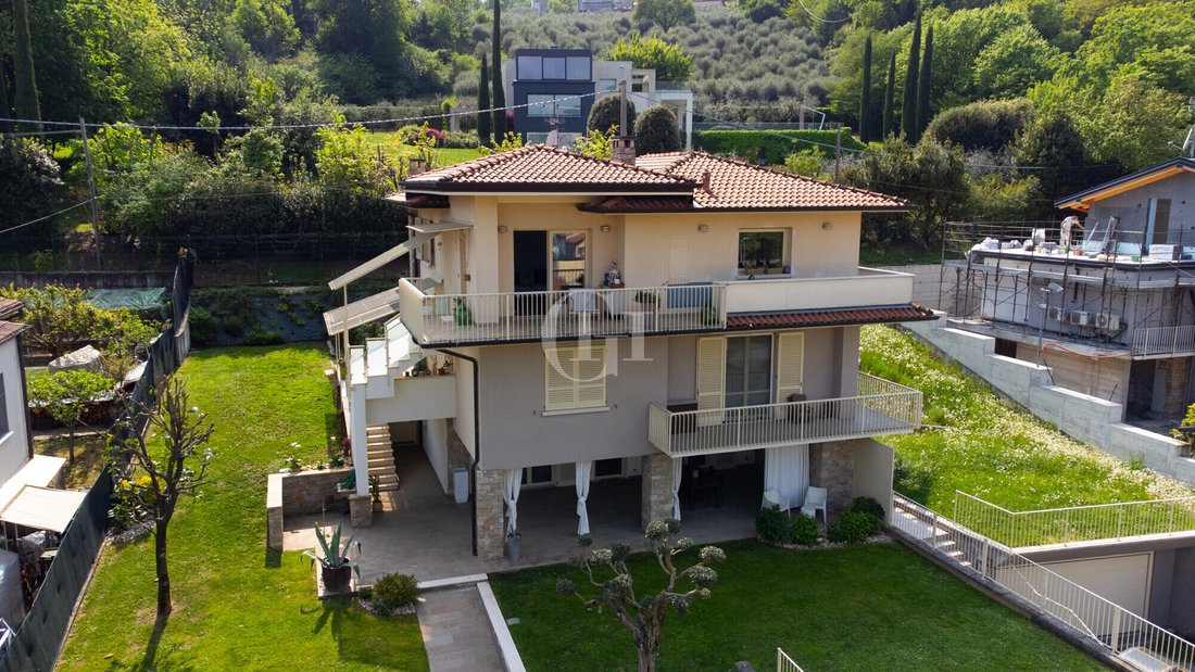 House in Iseo, Lombardy, Italy 3 - 17733357